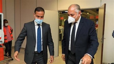 سفير مصر بالكونغو يؤازر الأهلى فى مران اليوم استعداداً لمواجهة فيتا كلوب
