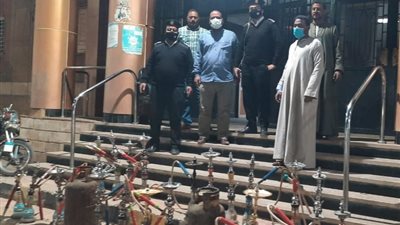 ضبط 27 شيشة وتحرير 42 محضراً في حملة بإسنا جنوب الأقصر