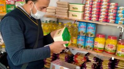 غلق 18 منشأة غذائية وإعدام 4 اطنان أغذية فاسدة بالشرقية