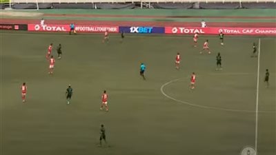 مرور 75 دقيقة.. الأهلي يتفوق على فيتا كلوب 0/2 وسط تألق الشناوى