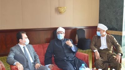 جولة وزير أوقاف كردستان بالقاهرة.. إلتقى 