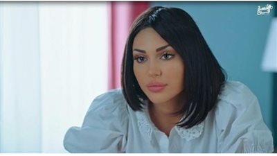 شاهد .. هبه داغر تخطف الأنظار من كواليس 
