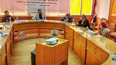 ورشة عمل بنقابة البناء والأخشاب لمناقشة تمكين الشباب وإشراكه في الحياة السياسية