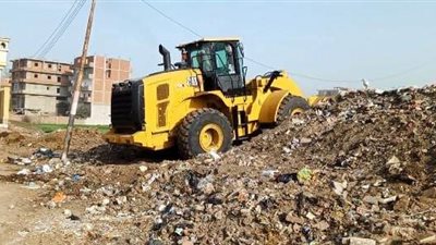 التدخل السريع بالشرقية يرفع 1260طن قمامة ومخلفات من قريتي أبودياب و شيبة النكارية