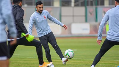 3 أسابيع تحسم عودة محمود وحيد إلى تدريبات الأهلى