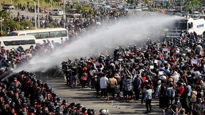 المجلس العسكري يطلق سراح المتظاهرين فى ميانمار