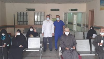 تعافى و خروج ٨ حالات كورونا من مستشفى قفط التعليمى
