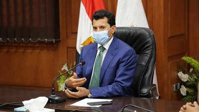 وزير الرياضة ...حريصون على تهيئة الأجواء لتوسيع قاعدة الممارسين للرياضة في اللعبات المختلفة