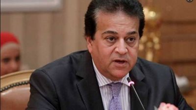 وزير التعليم العالي: إغلاق كيان وهمي بالإسكندرية