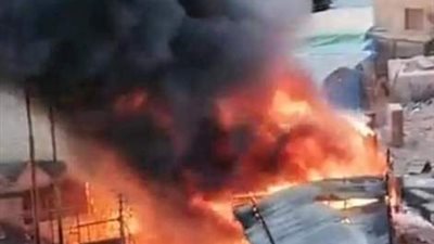 حريق ضخم يلتهم محلات نفق ممر المحطة الممتد لنفق عرابى بالزقازيق..صور