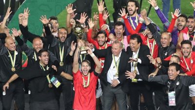 صدمة لشوقى غريب بعد إصابة حارس المنتخب بكسر فى الذراع .. صور