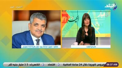 رئيس قناة السويس يكشف عن موعد تعويم السفينة الجانحة بالكامل .. فيديو