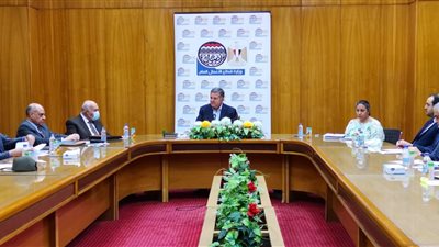 قطاع الأعمال العام: شركة جديدة لتسويق منتجات القابضة للغزل محليا وعالميا