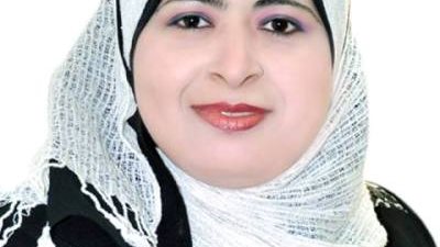 مقدم الرعاية المنزلية للمسنين مهنة تبحث عن كود