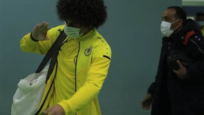 وصول لاعبي الإسماعيلي لمعلب برج العرب وتشكيل هجومي للقاء المصري..صور