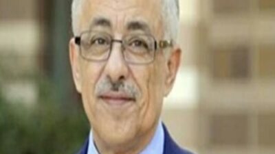 هل تؤثر الامتحانات الورقية لطلاب الصفين الأول والثاني الثانوي على نظام التعليم الجديد؟ وزير التعليم يجيب