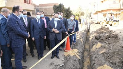 بتكلفة 1.6 مليار جنيه.. وزير التنمية المحلية يتفقد المشروعات الجارية بمركز زفتي