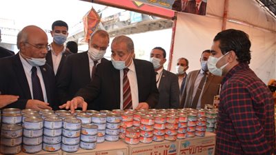 وزير التموين ومحافظ القليوبية يفتتحان معرض أهلا رمضان بميدان المؤسسة