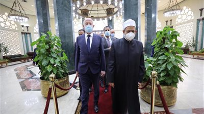 شيخ الأزهر يستقبل الرئيس التونسي في رحاب مشيخة الأزهر
