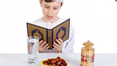 هل تعويد ابني 5 سنوات على الصيام جائز؟ .. دار الإفتاء تجيب