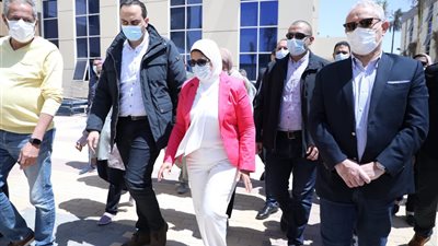 وزيرة الصحة تتفقد مستشفى الكرنك الدولى بالأقصر المستشفى وجهة هامة للسياحة العلاجية بمصر