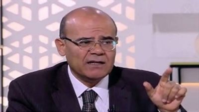 د.مجدي بدران: إذا شعرتم بالتوتر أو الاكتئاب.. اشربوا الماء