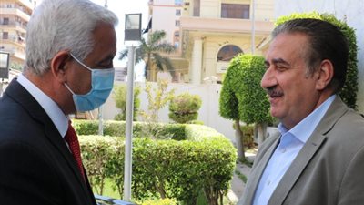 رئيس جامعة المنوفية يهنىء المحافظ بحلول شهر رمضان المبارك
