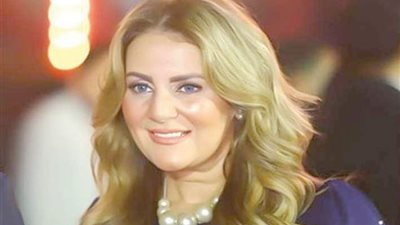 رانيا محمود ياسين: الكورونا حرمنا من لمة العزومات في رمضان