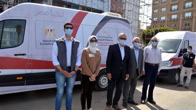 سيارات المراكز التكنولوجية تخدم المواطنين بالأماكن المزدحمة بالقليوبية