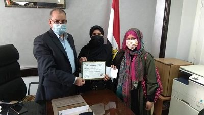 مدير التأمين الصحى يكرم الام المثالية عن فرع الشرقية ويتفقد مستشفى المبرة
