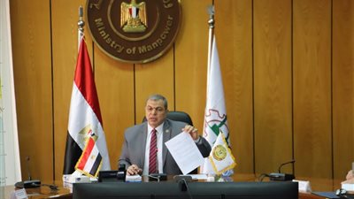 سعفان: وضع حلول عاجلة لتطوير فروع الجامعة العمالية بالمحافظات