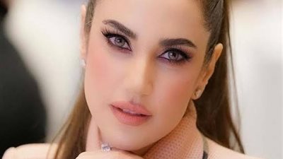 درة تخطف الانظار باطلالة رمضانية