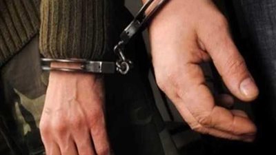 ضبط مسؤولين بمحليات القليوبية لتمكينهما مواطن بالبناء على أرض زراعية