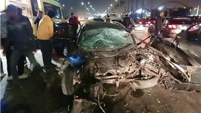 إصابة 6 أشخاص في حادث مروع باصطدام 4 سيارات بالشيخ زايد.. صور