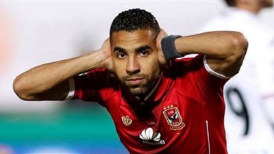 مؤمن زكريا يعلن موعد عودته للملاعب ويتغزل فى نجم الزمالك