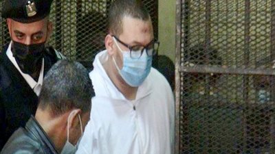انهيار المتهم بهتك عرض طفلة المعادى بعد الحكم بالسجن 10 سنوات
