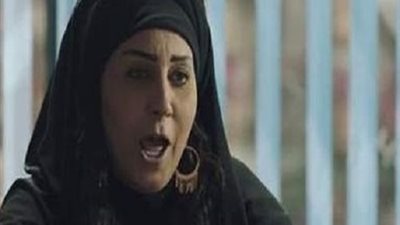 صبحى يسرق ذهب زوجته قدرية فى الحلقة 17 من 