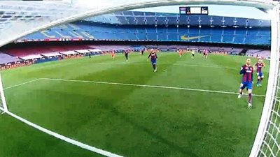 برشلونة يتعثر امام غرناطة ويخسر بهدفين فى الدورى الأسبانى