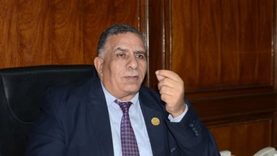 وفاة أمين اتحاد عمال مصر