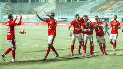 80 مليون جنيه تفصل رحيل مهاجم الاهلى عن القلعة الحمراء