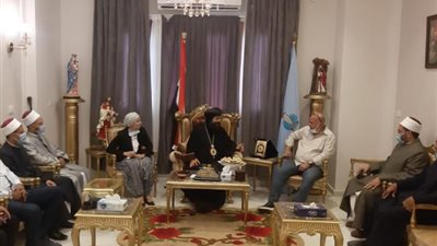 رئيس مدينة سفاجا تهنئ الانبا إريلايون أسقف البحر الأحمر والاخوة الاقباط بعيد القيامة المجيد