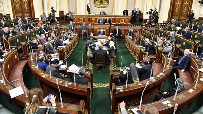 عربية النواب : منع ميليشيا الحوثي إقامة الصلاة بمساجد اليمن بقوة السلاح عمل ارهابى جبان