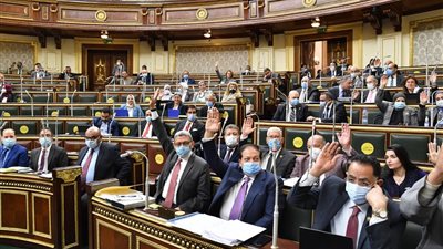 برلمانى يشيد بتفيذ القوات المسلحة لأعمال التعقيم بالكنائس خلال احتفالات عيد القيامة