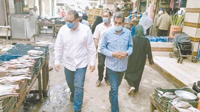زيارة مفاجئة من محافظ الشرقية لمدينة أبوكبير