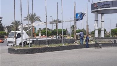حى ثان الإسماعيلية يستكمل تنفيذ خطة تجميل صناديق القمامة والدائرى وشبين الكوم