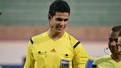 ابعاد معروف عن مباريات الأهلى