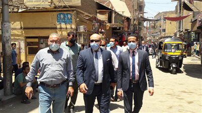 رئيس مدينة بنى مزار : حررنا ١٢١ محضرا خلال جولة على المنشأت الخدمية