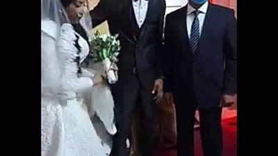 وزير النقل يحضر زفاف ابنة منقذ قطار اسوان
