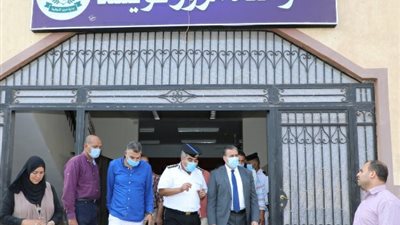 مرور المنوفية إستعد للعمل بالفترة الإضافية لتركيب الملصق الإلكترونى.. ننشر رابط بوابة المرور للتسجيل عبر الانترنت.. صــور