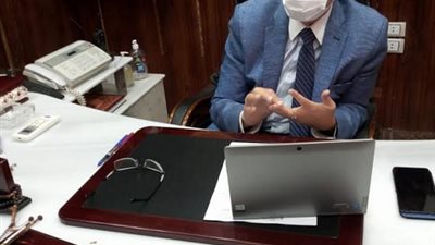 تكريم مدير مستشفى اولاد صقر والعاملين بها لتميزهم فى عملهم